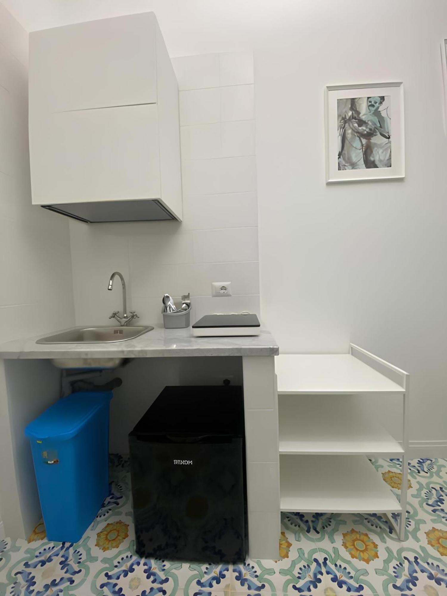 Luna Rossa Apartment Νάπολη Εξωτερικό φωτογραφία