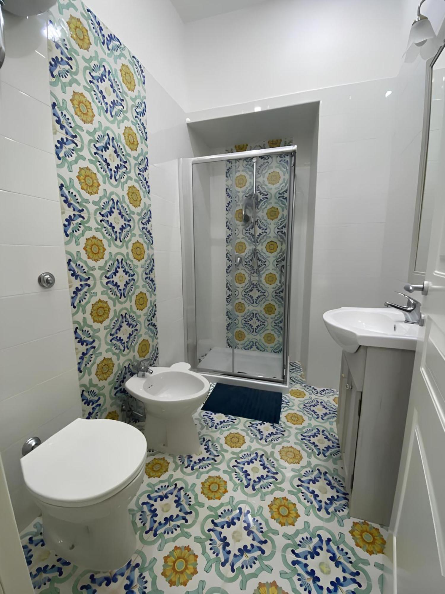 Luna Rossa Apartment Νάπολη Εξωτερικό φωτογραφία